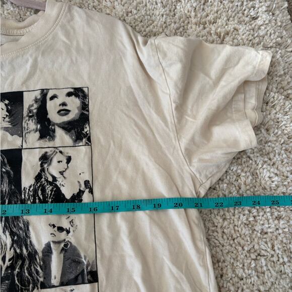 Taylor Swift The Eras Tour T-Shirt Large - Picture 5 of 6
